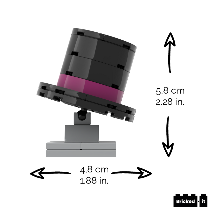 Dimensions: 5,8 cm high by 4,8 cm wide